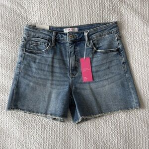 NWT - MoCo Boutique High Waist Tummy Control Stretch Denim Shorts Raw Hem L